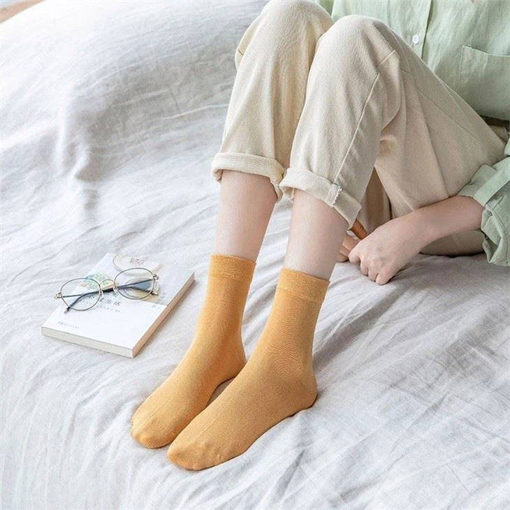 Performance Crew Socks